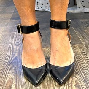 Black nine west pump